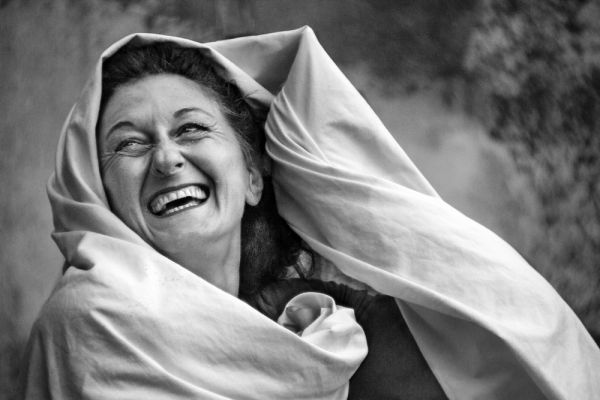 un bacio tra due terre francesca brusa pasque drappo